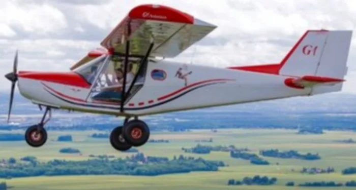 vol decouverte ou initiation avion leger en patrouille Base Ulm de Thoiry