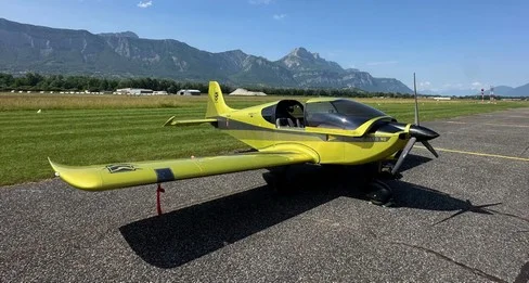 vol decouverte ou initiation avion leger en patrouille Aérodrome de Cergy Pontoise