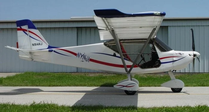 vol decouverte ou initiation avion leger en patrouille Aérodrome de Meaux-Esbly