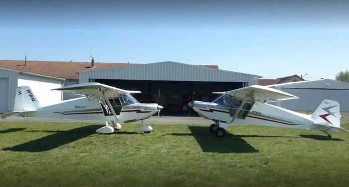 vol decouverte ou initiation avion leger en patrouille Aérodrome d`Epinal Dogneville